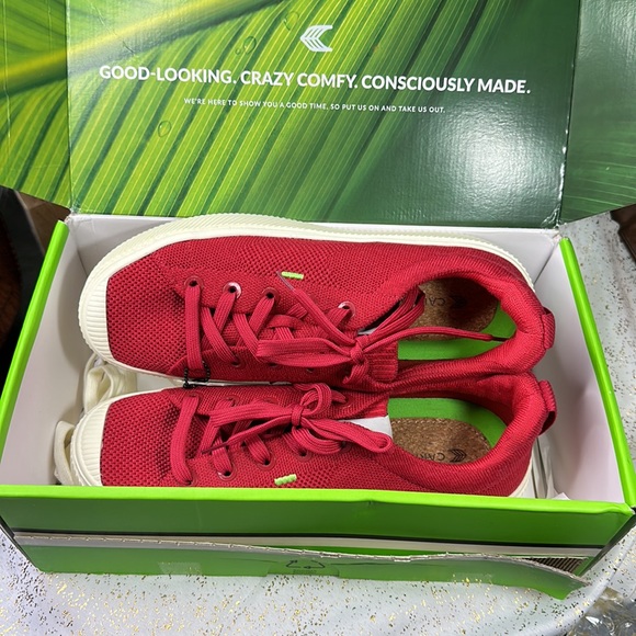 CARIUMA SNEAKERS NWT RED SIZE 10 WOMENS MENS TENNIS SHOES - Picture 13 of 13